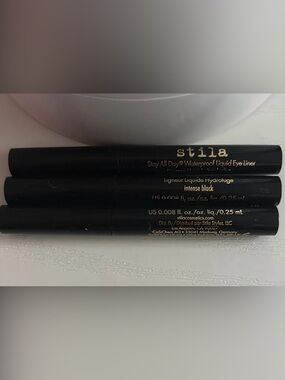 3- Stila Stay All Day Waterproof Liquid Eyeliner — Intense Black
